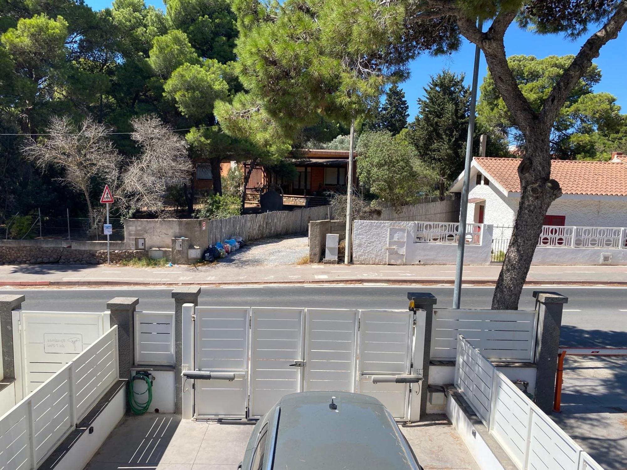 ポルト・ピノNuova Residenza Dei 7 Pini A Pochi Passi Dal Mareアパートメント エクステリア 写真