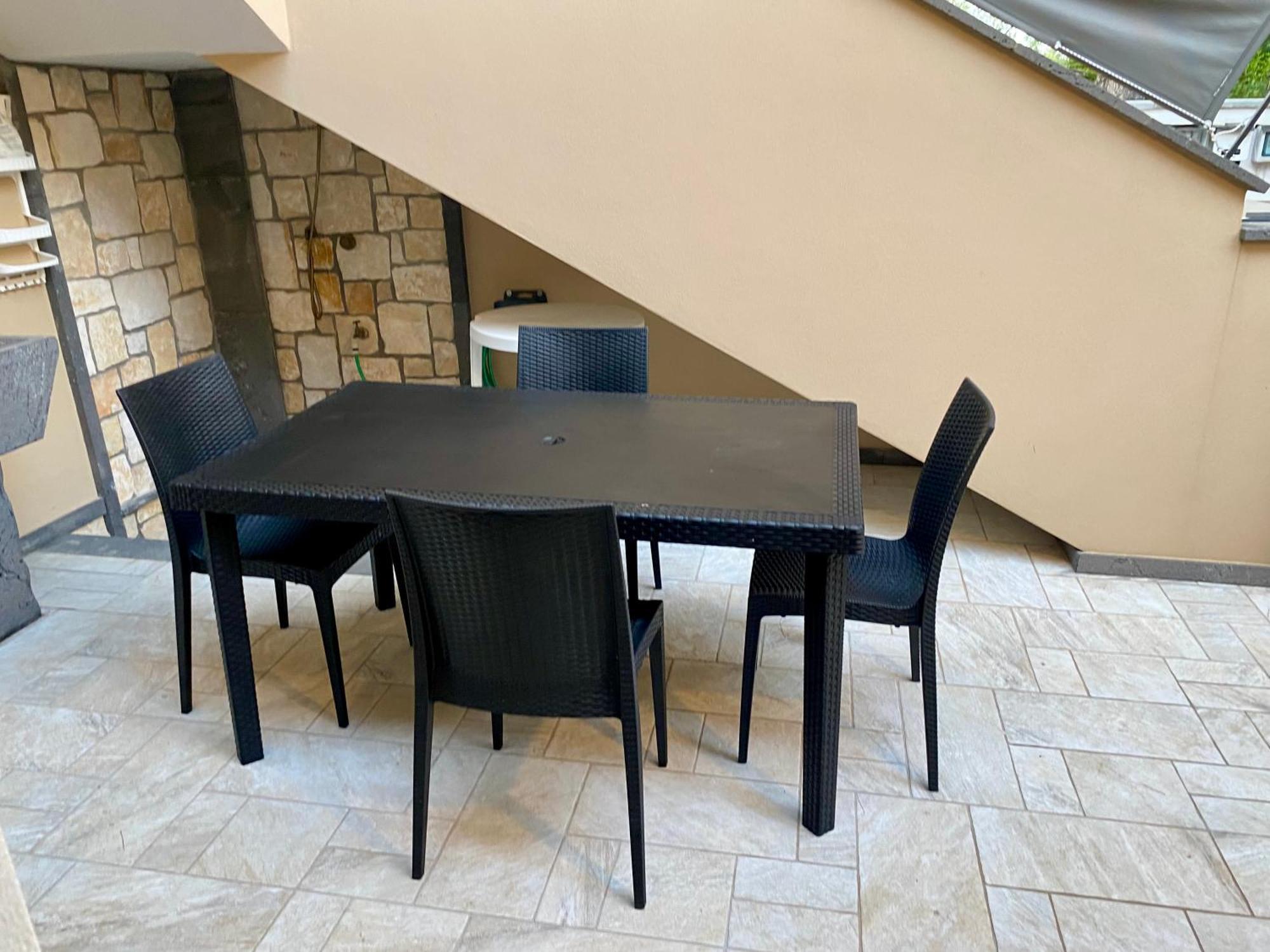 ポルト・ピノNuova Residenza Dei 7 Pini A Pochi Passi Dal Mareアパートメント エクステリア 写真