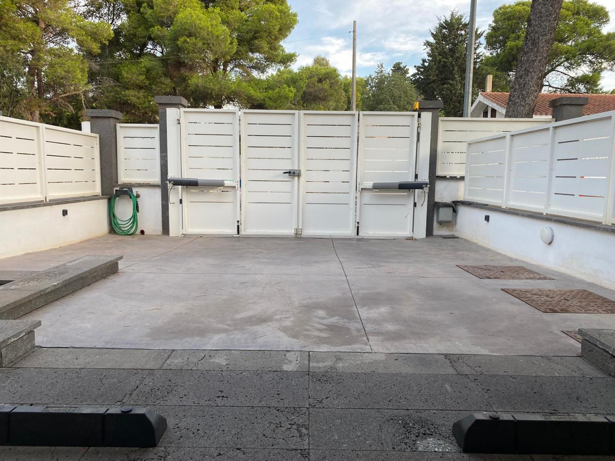 ポルト・ピノNuova Residenza Dei 7 Pini A Pochi Passi Dal Mareアパートメント エクステリア 写真